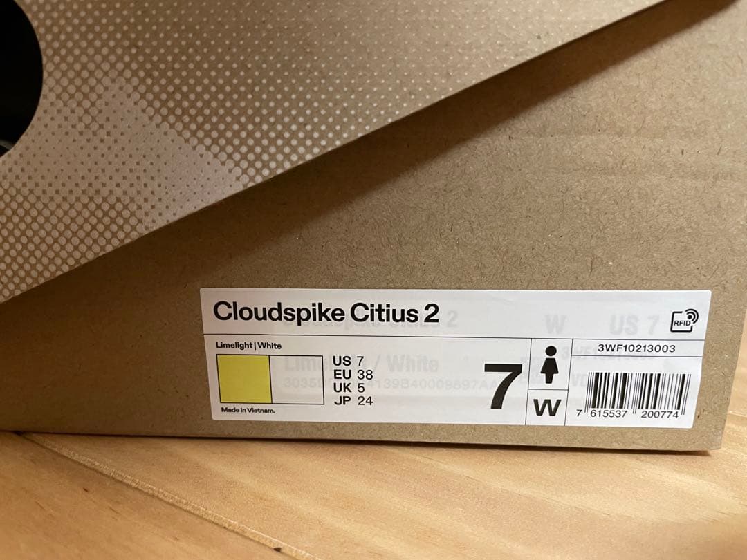 オン　クラウドスパイク シティウス2 ウィメンズ　24.0