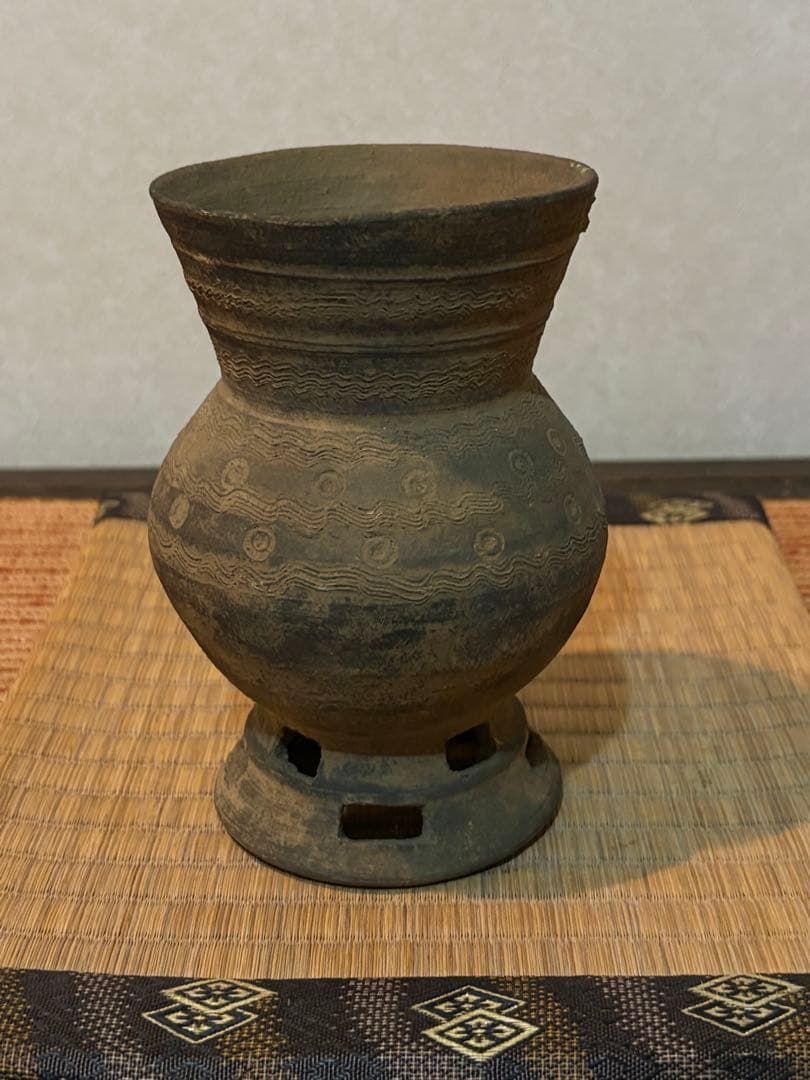 骨董　台付長頸壺　新羅土器　古代須恵器 朝鮮美術　古美術