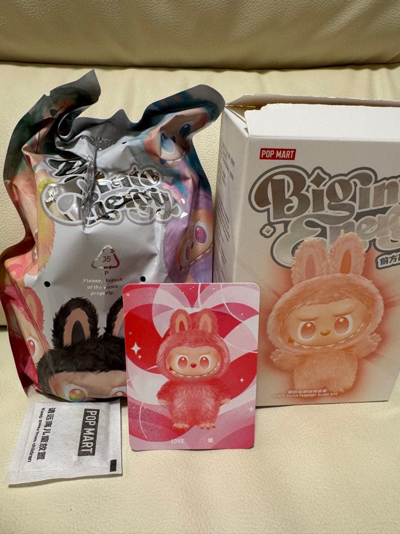 パピヨン　love+loyalty+luck