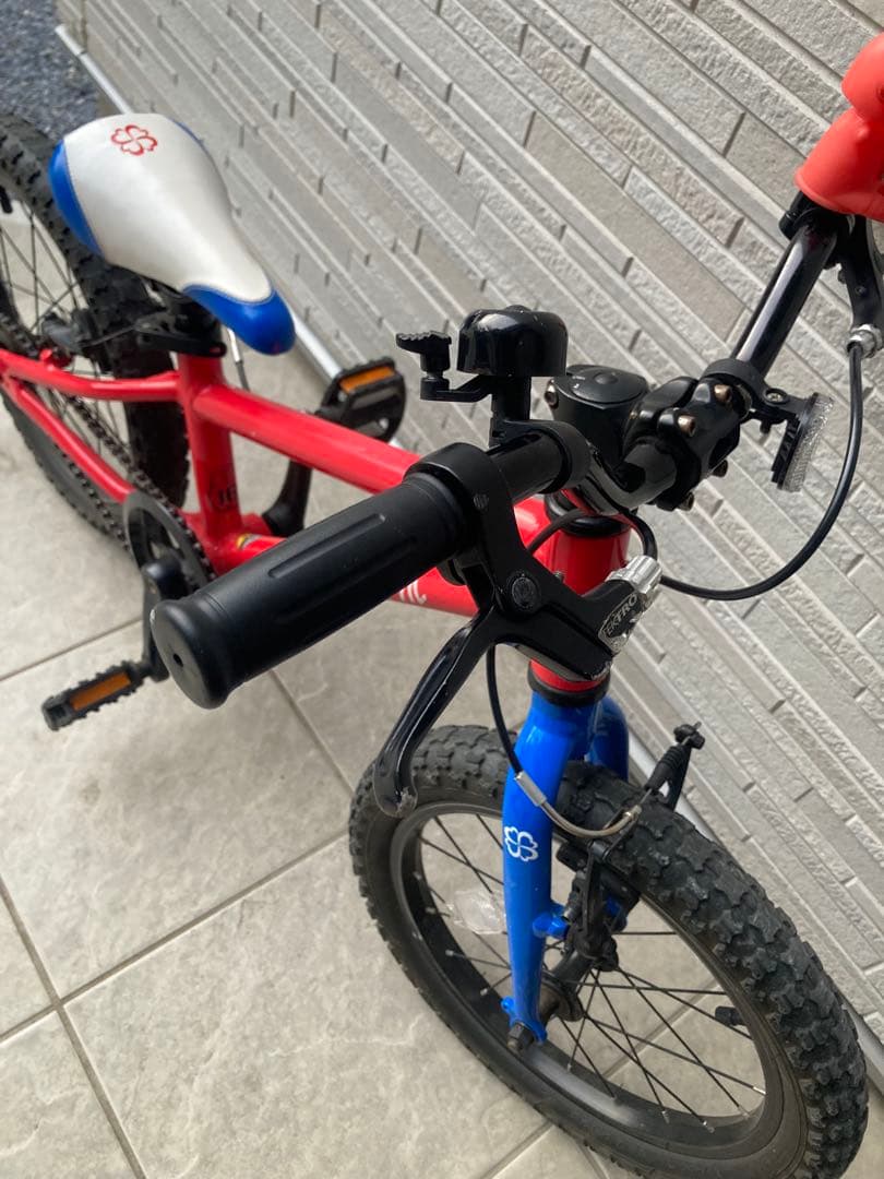 ヨツバサイクル 16インチ 屋内保管 雨天使用なし