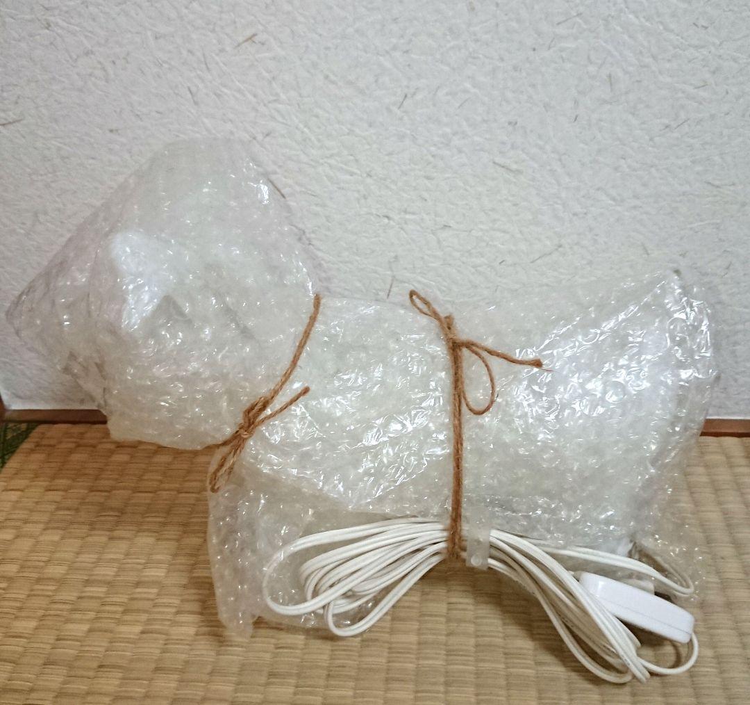 ルームランプ　照明器具 白い犬 ガラス製 ジャンク品　岩田工芸ガラス