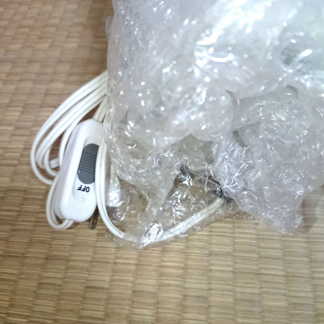 ルームランプ　照明器具 白い犬 ガラス製 ジャンク品　岩田工芸ガラス