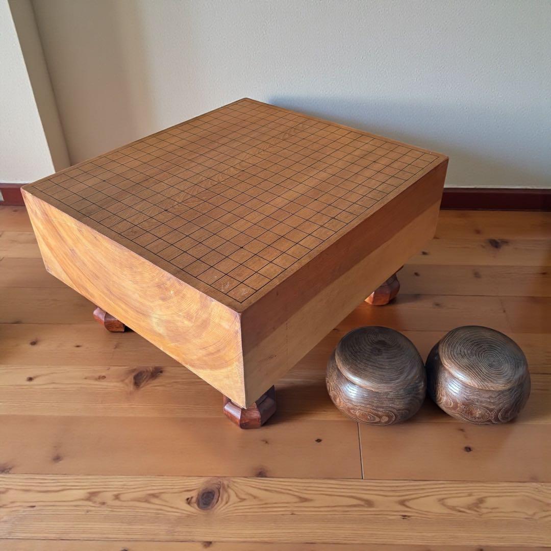 天然木 碁盤セット 蛤白147・黒184 本格仕様 盤裏ヘソ付