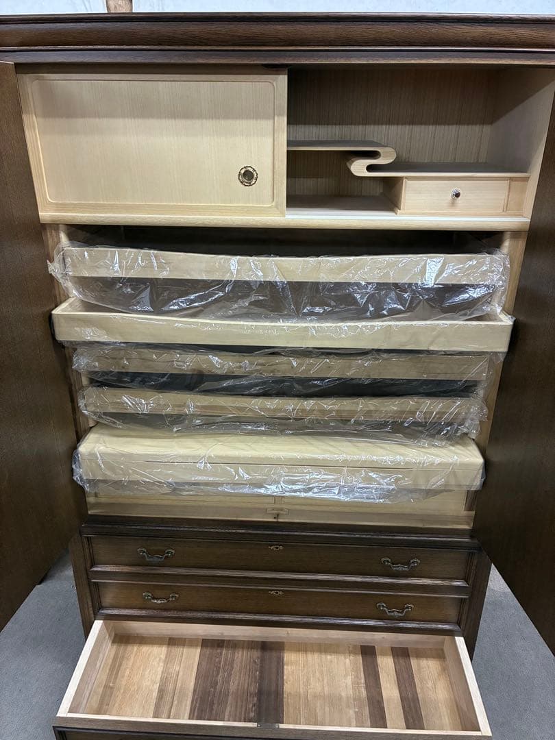 収納桐箪笥