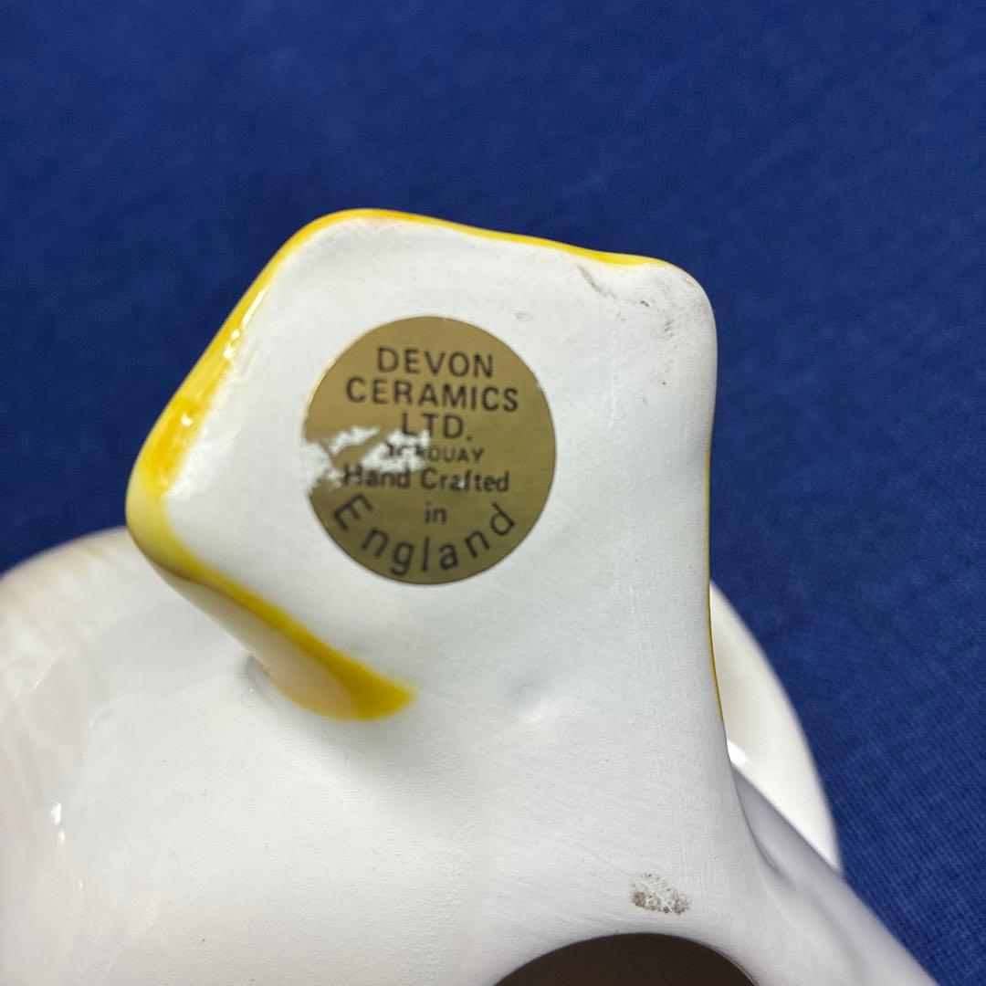 青と白の陶器製アヒル　イギリス製