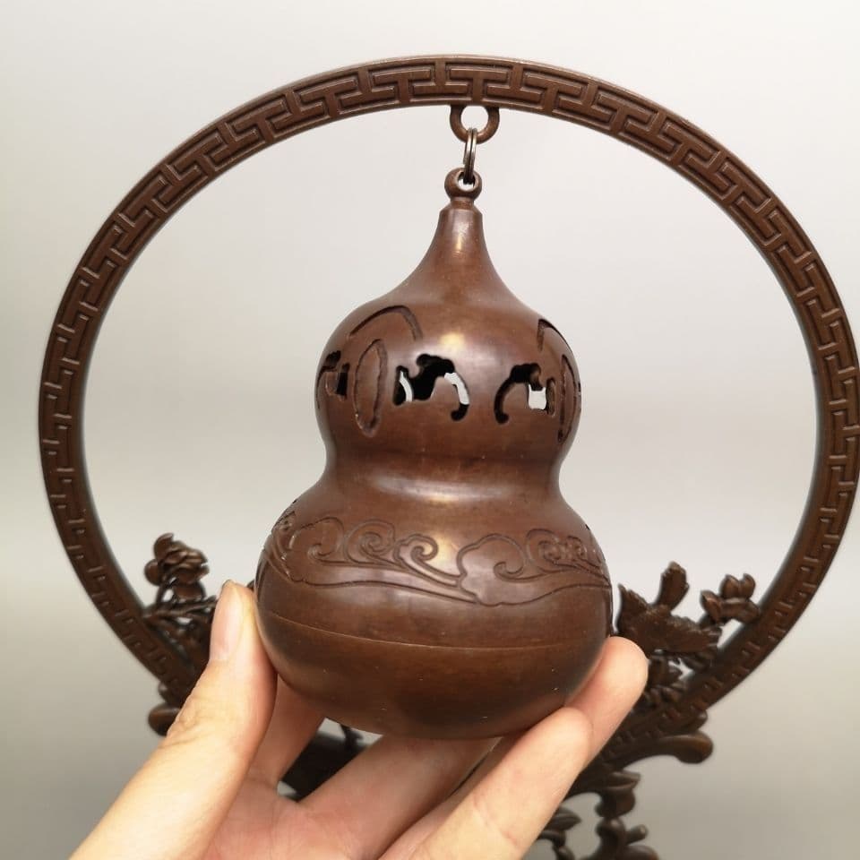 銅器 金瓢簞の弔香炉です 装飾品 工芸品 美術品 置物