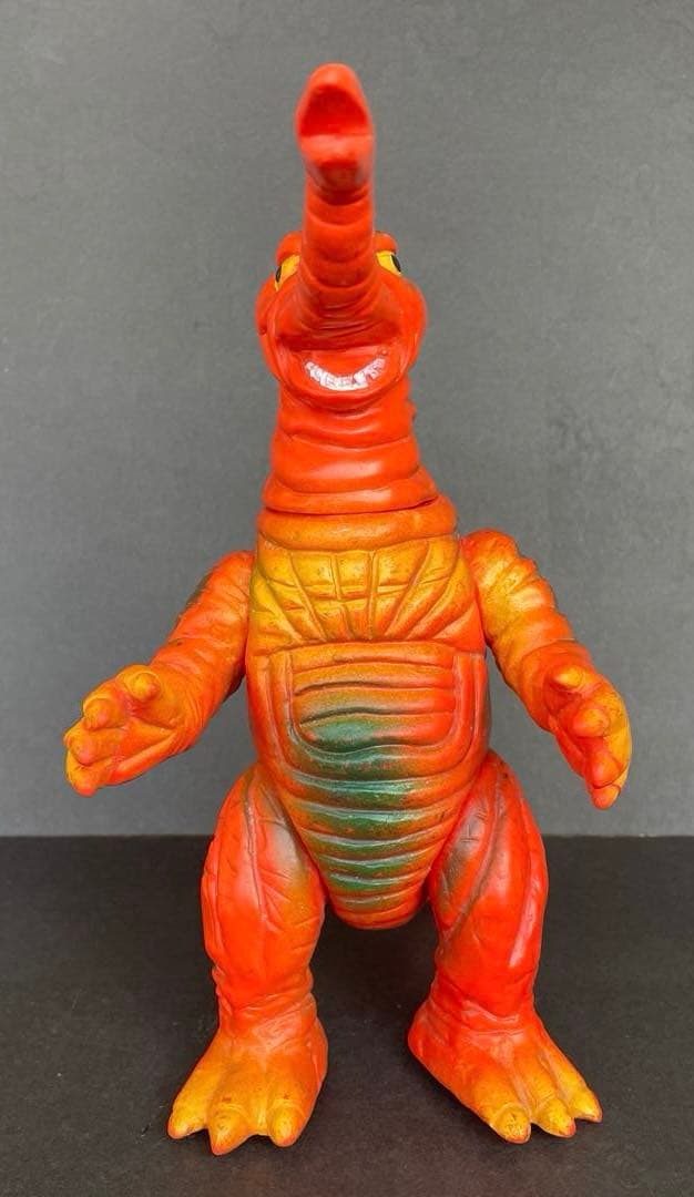 ブルマァク　 帰ってきたウルトラマン　サータン　 オレンジ成型　公開当時品