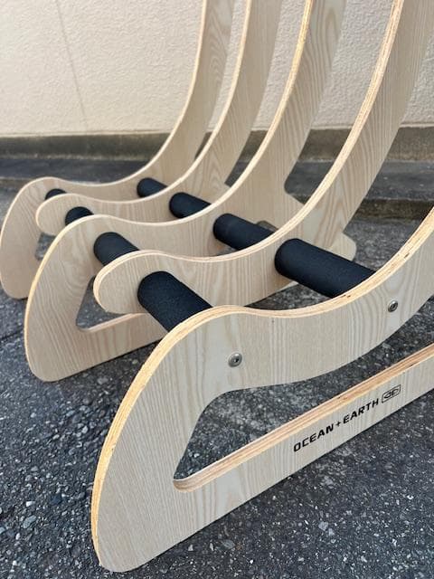 O&E FREE STANDING RAX サーフボードスタンドラック