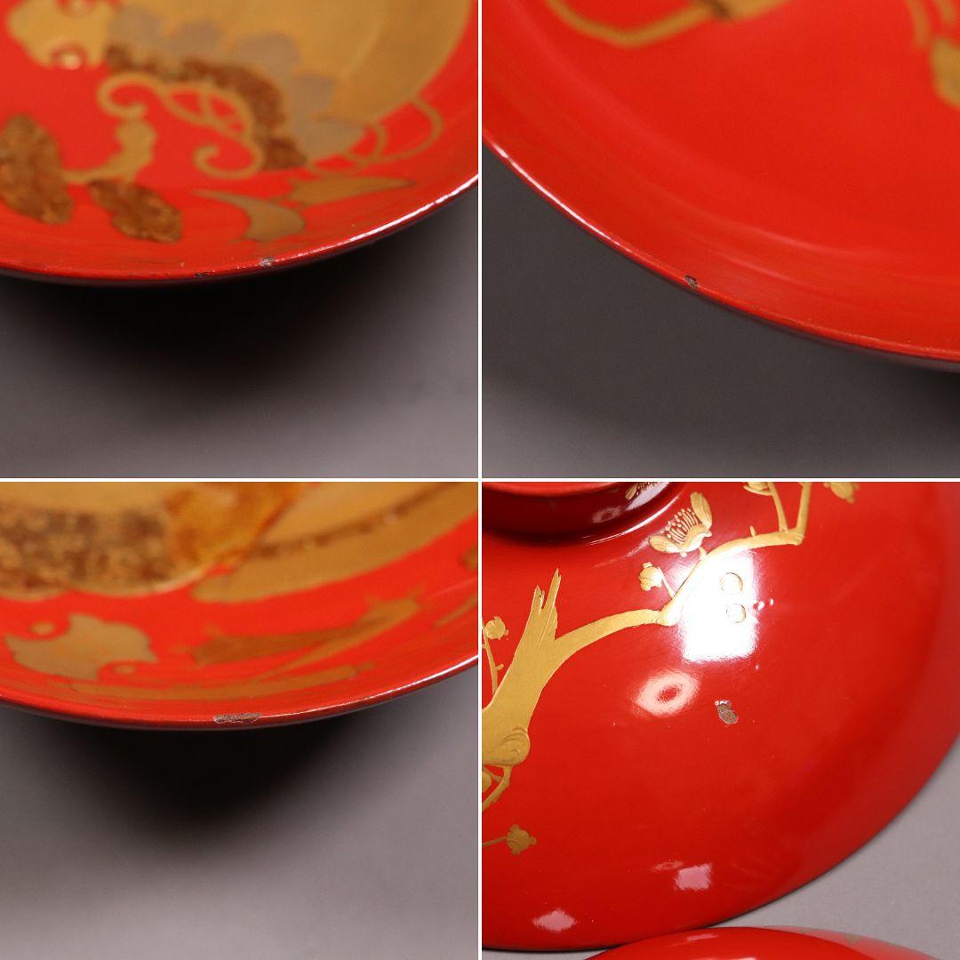 時代木製漆器 宝尽くし 朱塗三ッ組杯 鶴亀松竹梅 黒高台 金蒔絵 MA342
