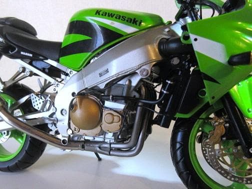 特価 MINICHAMPS (1/12) カワサキ Ninja ZX-9R