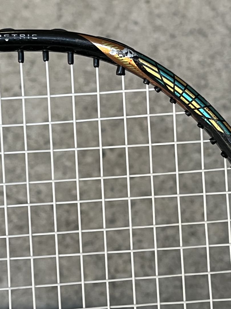 YONEX アストロクス88Dpro 廃盤 4UG5 ケース付き