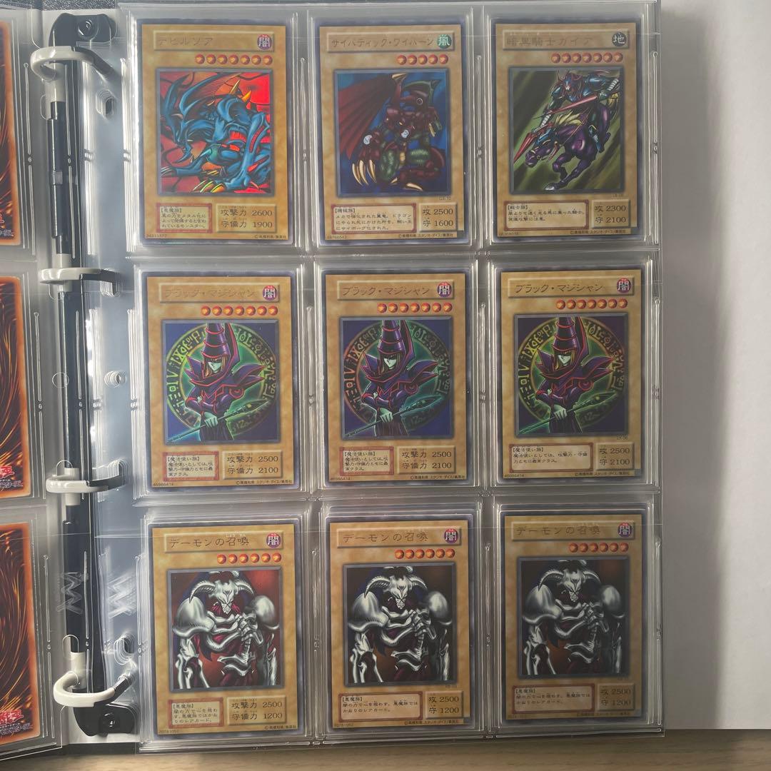 ジ*ク様 遊戯王カード　まとめ売り　青眼の白龍　初期　など　99枚