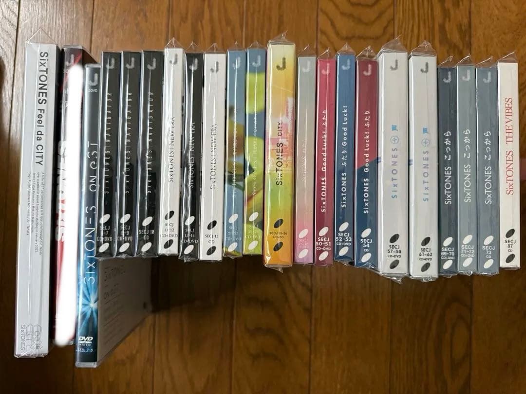 値下げ中！！SixTONES グッズ CD DVD まとめ売り　バラ売り可
