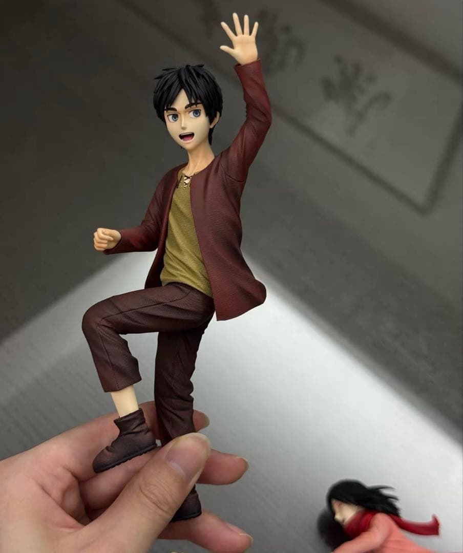 進撃の巨人 ③ エレン+ミカサ+アルミン ガレージキット ガレキ スタチュー
