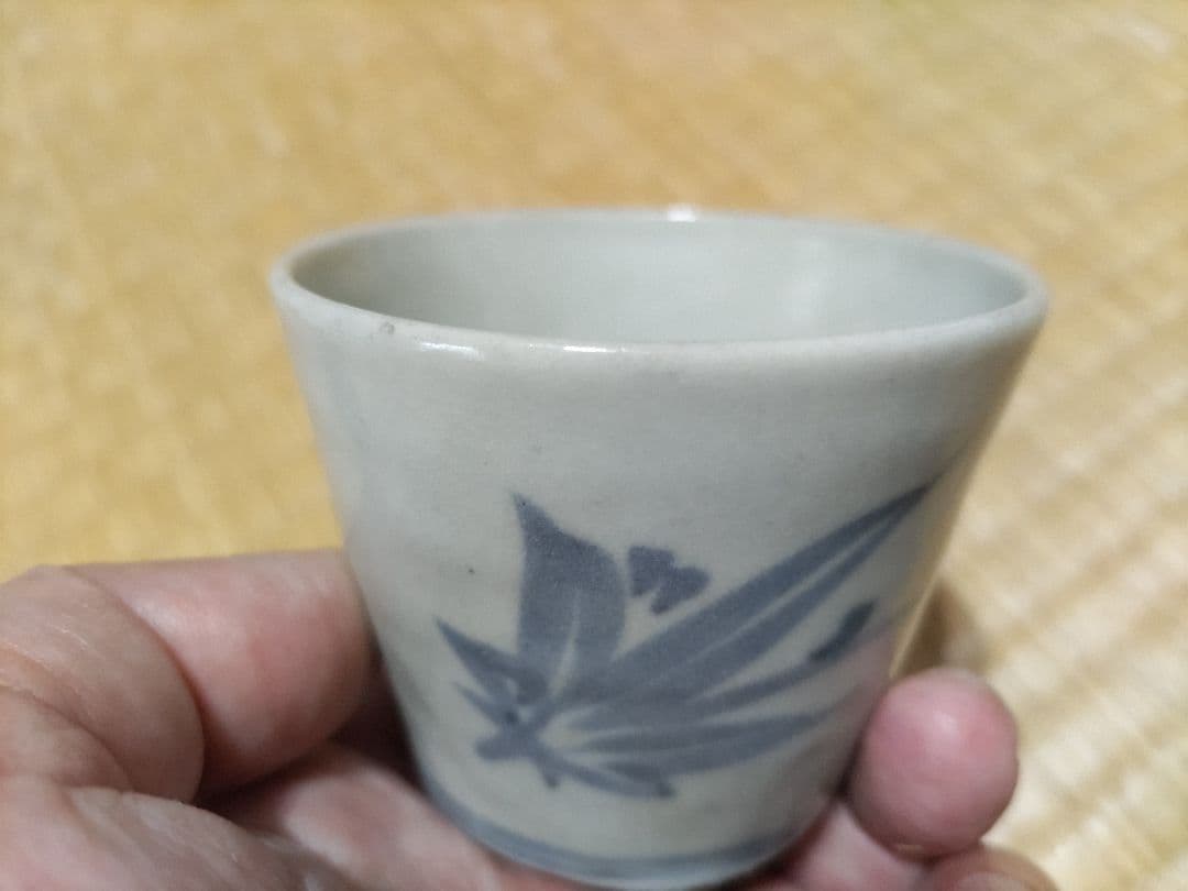 古伊万里　そば猪口　楓・紅葉　初期様式・生掛釉薬　無傷　110ｇ