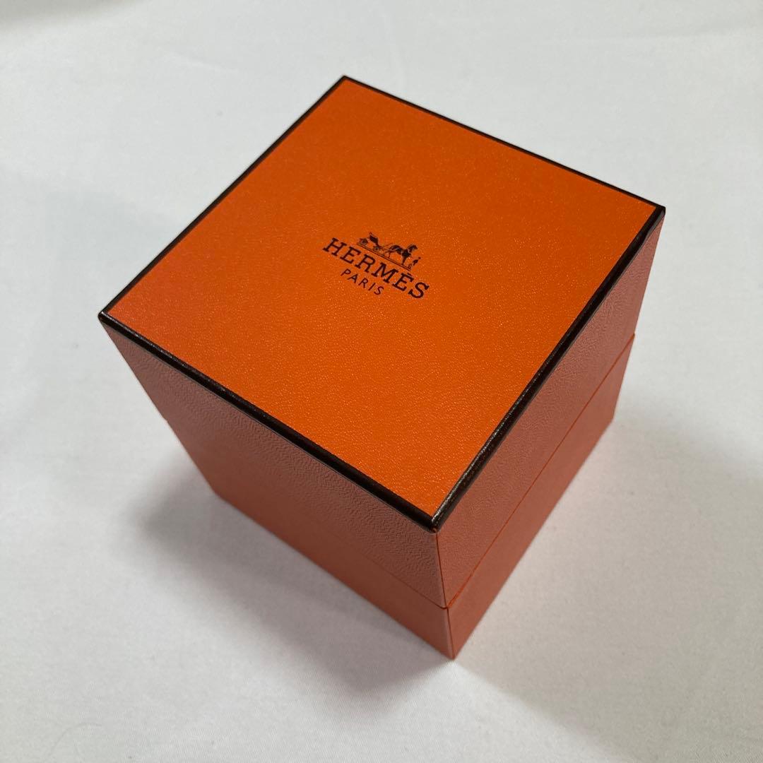 美品　エルメス シェーヌダンクル ブレスレットケース　空箱　現行品　最新