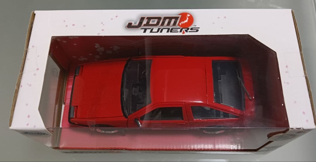 ミニカー 1986 Toyota Trueno (AE86) JDM Tuners