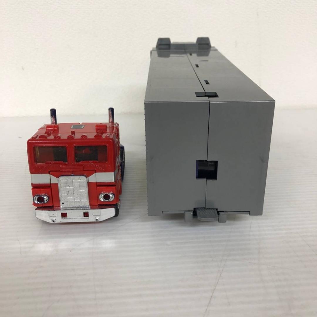 TAKARA タカラ トランスフォーマー サイバトロン 総司令官 コンボイ 01