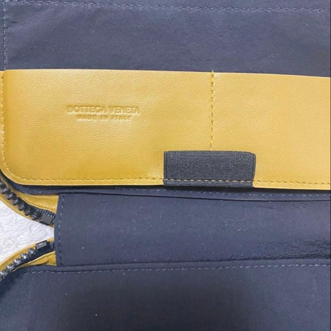 BOTTEGA VENETA マキシイントレチャート トラベルケース ポーチ