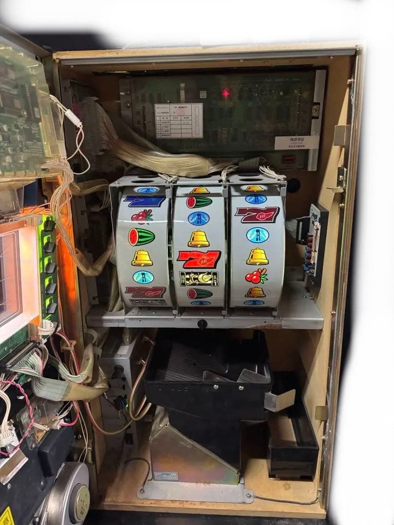 藤商事　パチスロ　サンダーバード3 実機　※引取り限定