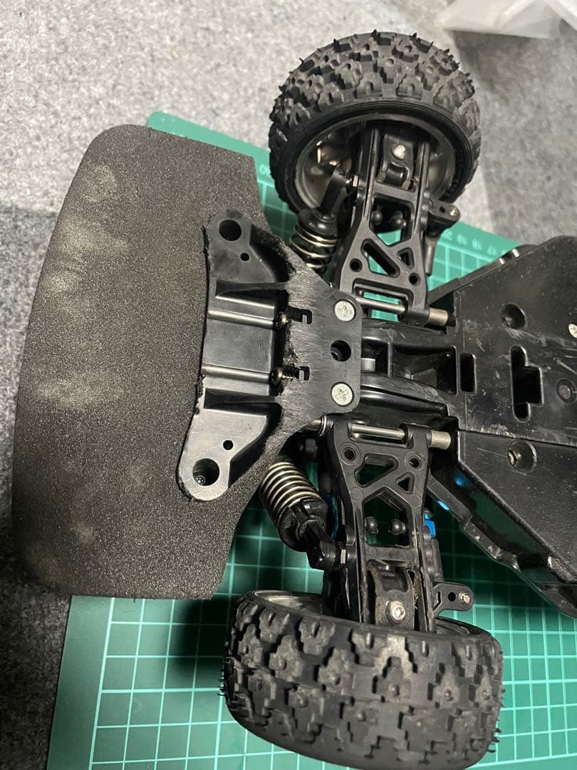 タミヤ　TT02 TYPE-Sシャーシ スバル　インプレッサ　ボディ