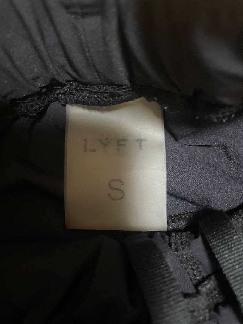 完売品　LYFT リフト　ナイロンパンツ