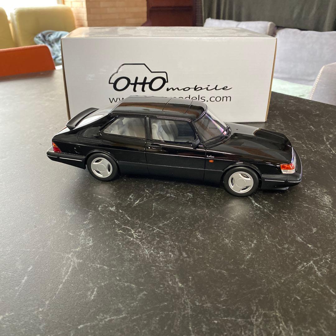 OTTO SAAB 900 ブラック 1/18