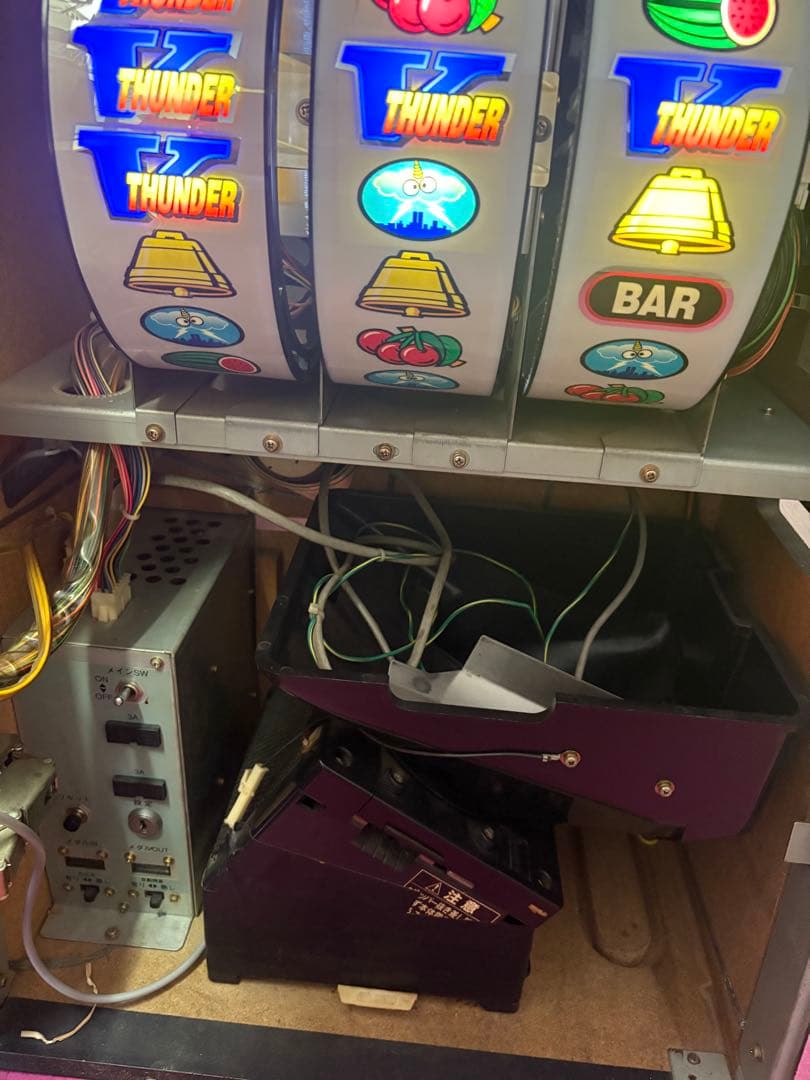 名機サンダーV 実機　送料無料