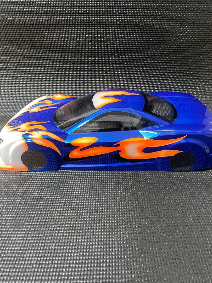 タミヤ 1/10 ライキリGT塗装済みボディ