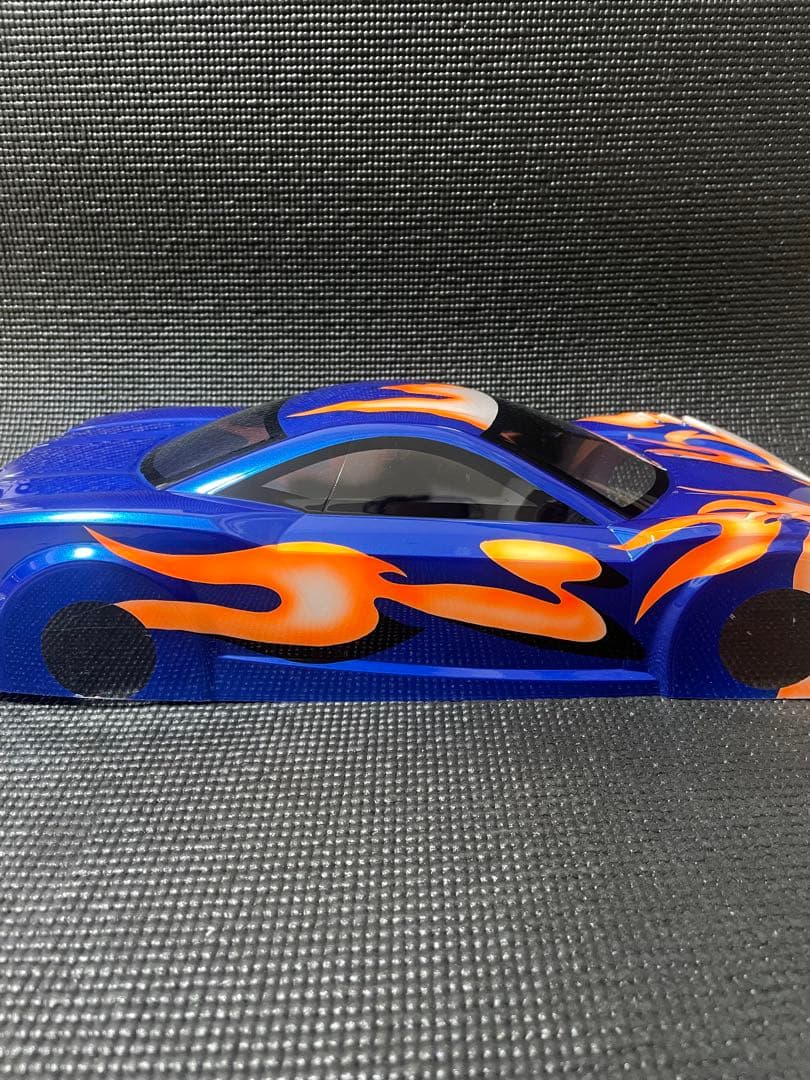 タミヤ 1/10 ライキリGT塗装済みボディ