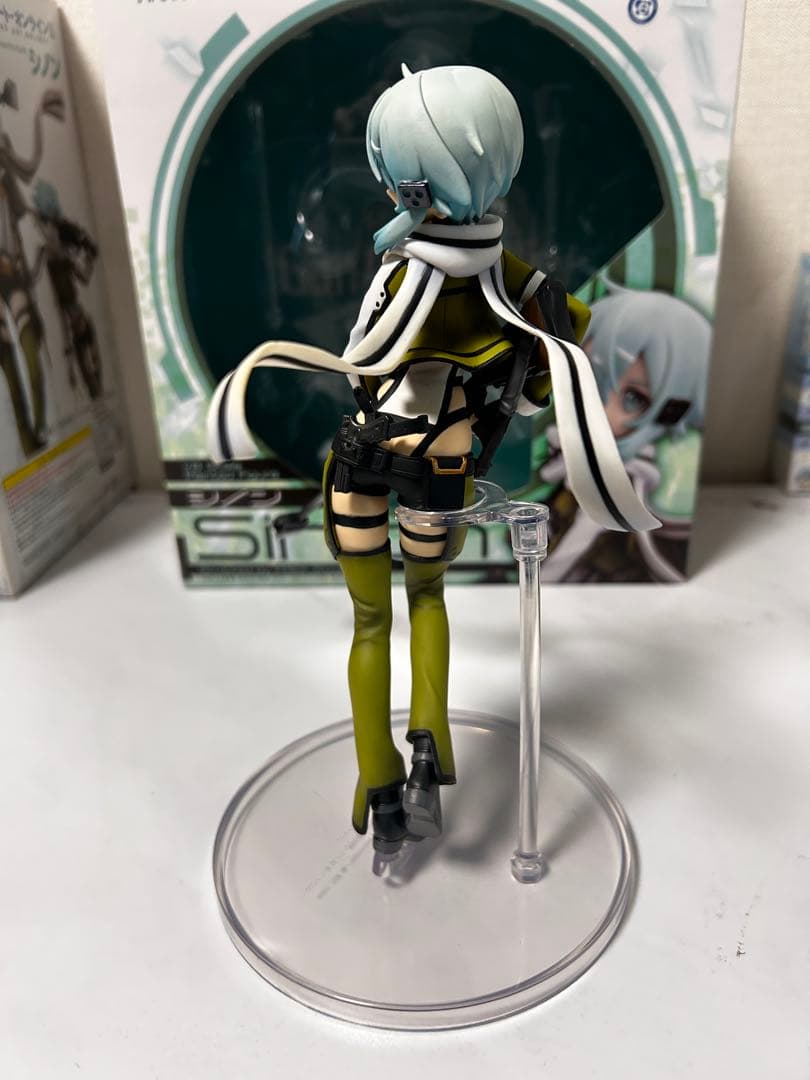プラテアード ソードアート・オンライン II シノン 1/8 フィギュア
