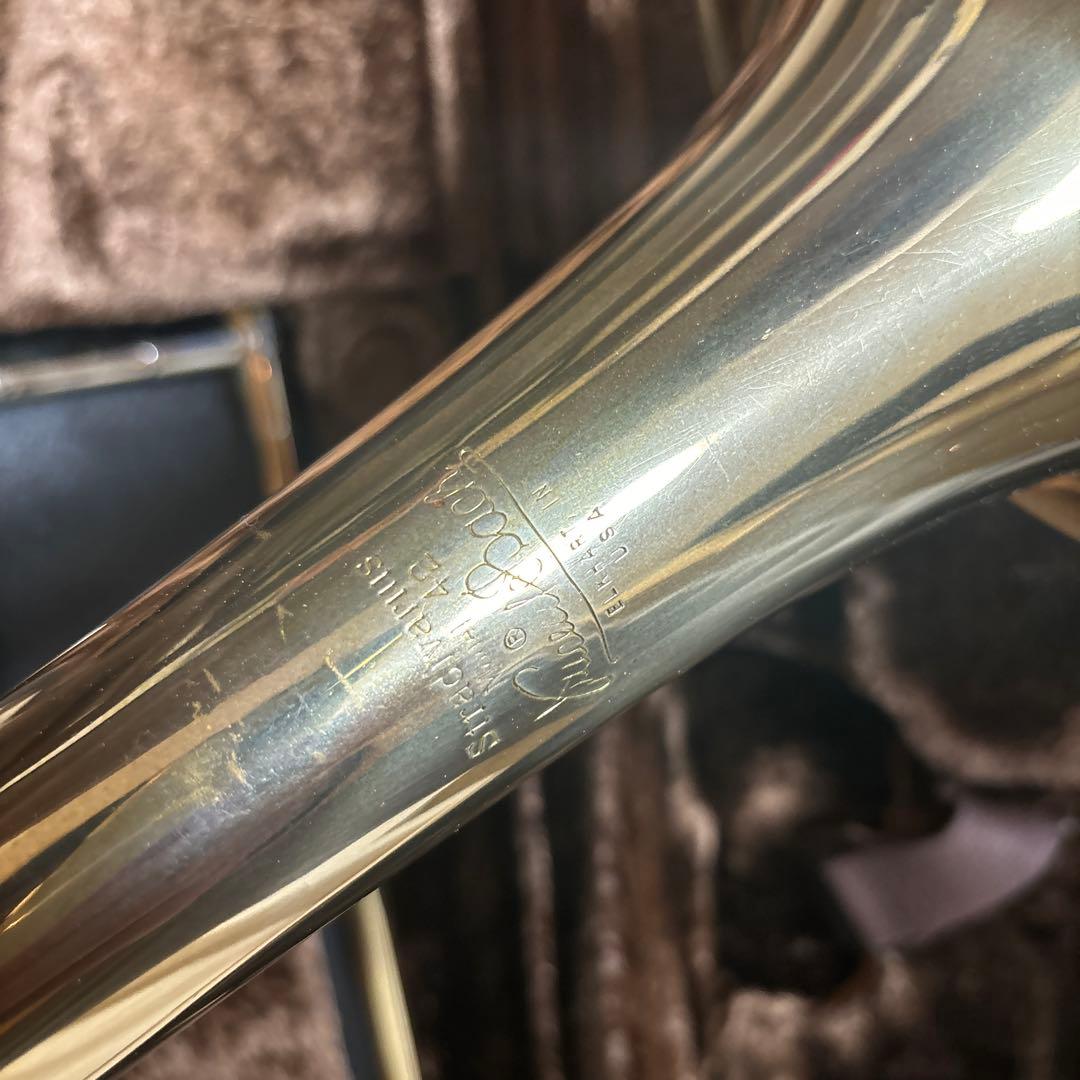 Vincent Bach テナーバストロンボーン 42 Stradivarius