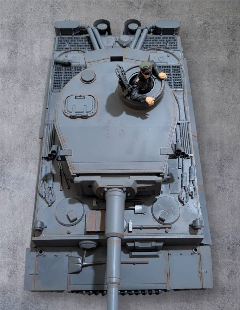 1/16スケールＲＣ戦車　タイガーⅠ初期生産型