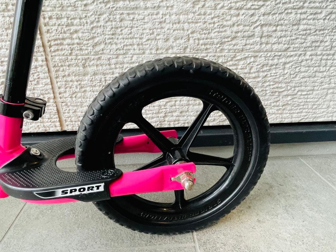 ストライダー　スポーツモデル　ピンク 12インチ
