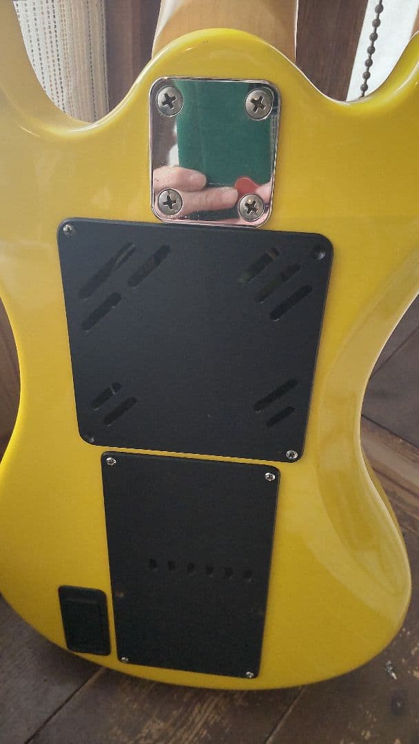 マリンライダーイエローエレキギター