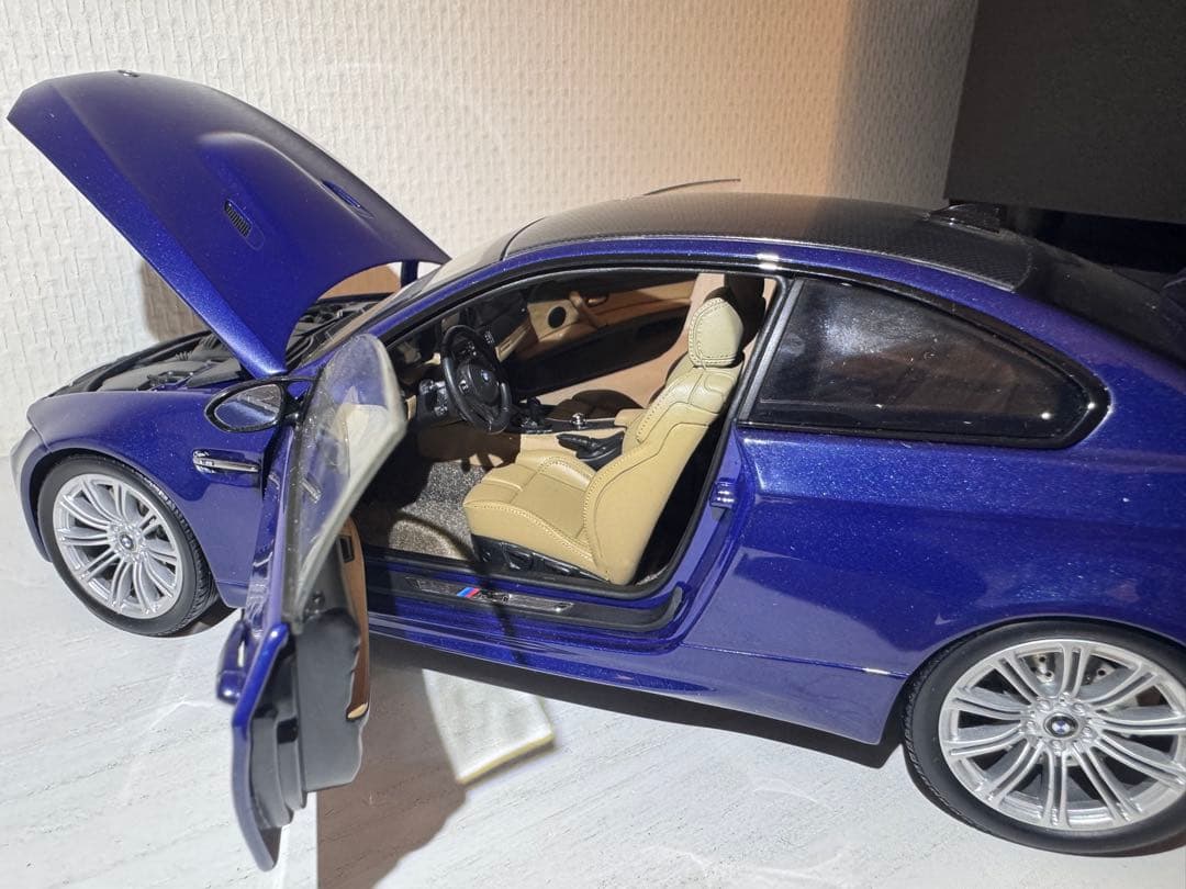  M3 Coupe 1/18 ダイキャスト
