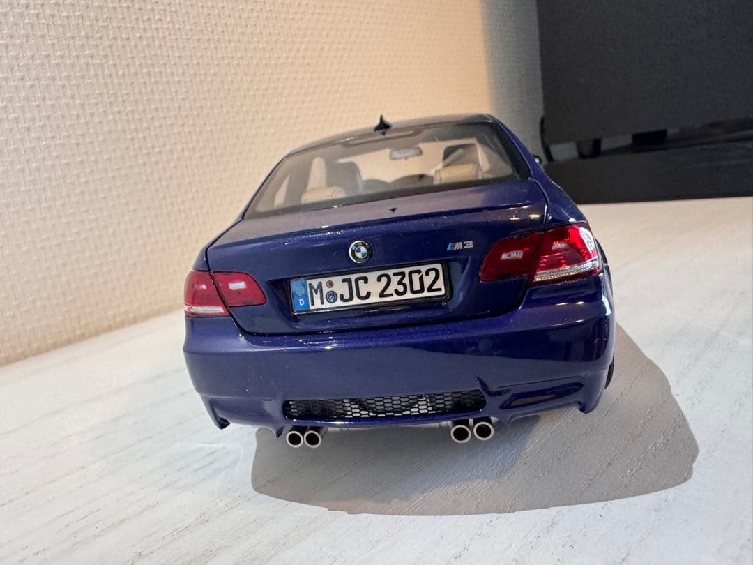  M3 Coupe 1/18 ダイキャスト