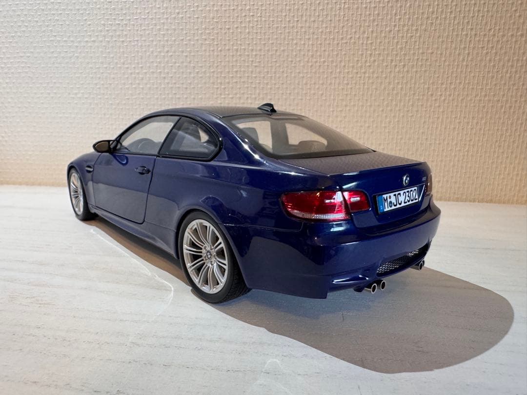  M3 Coupe 1/18 ダイキャスト