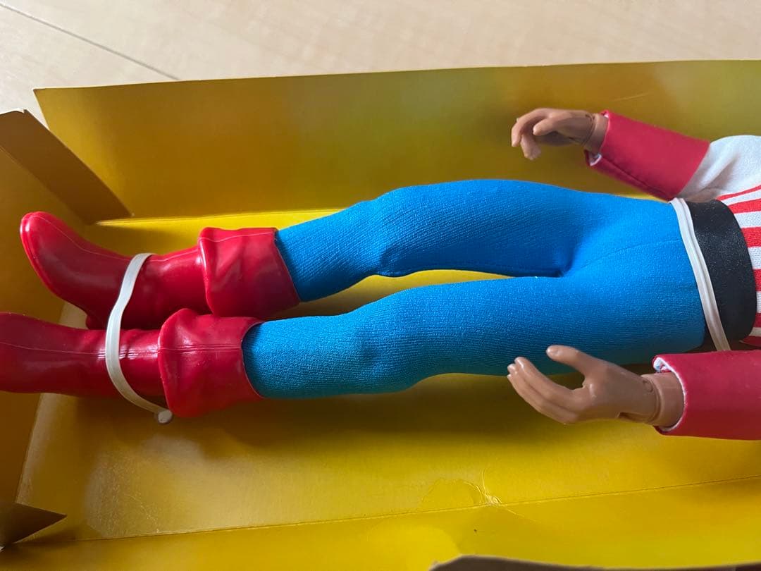 MEGO キャプテン・アメリカ 12インチ アクションフィギュア 開封