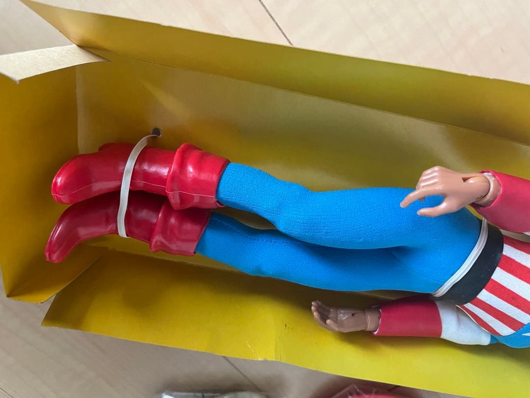 MEGO キャプテン・アメリカ 12インチ アクションフィギュア 開封