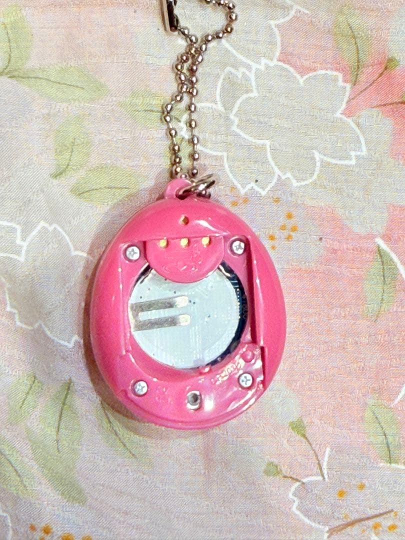 【動作確認済】海外版ちびたまごっち ピンク うずまき TAMAGOTCHI