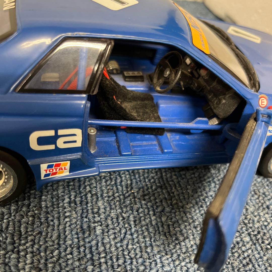 京商　 カルソニック スカイライン GT-R 1/18 日産 NISSAN