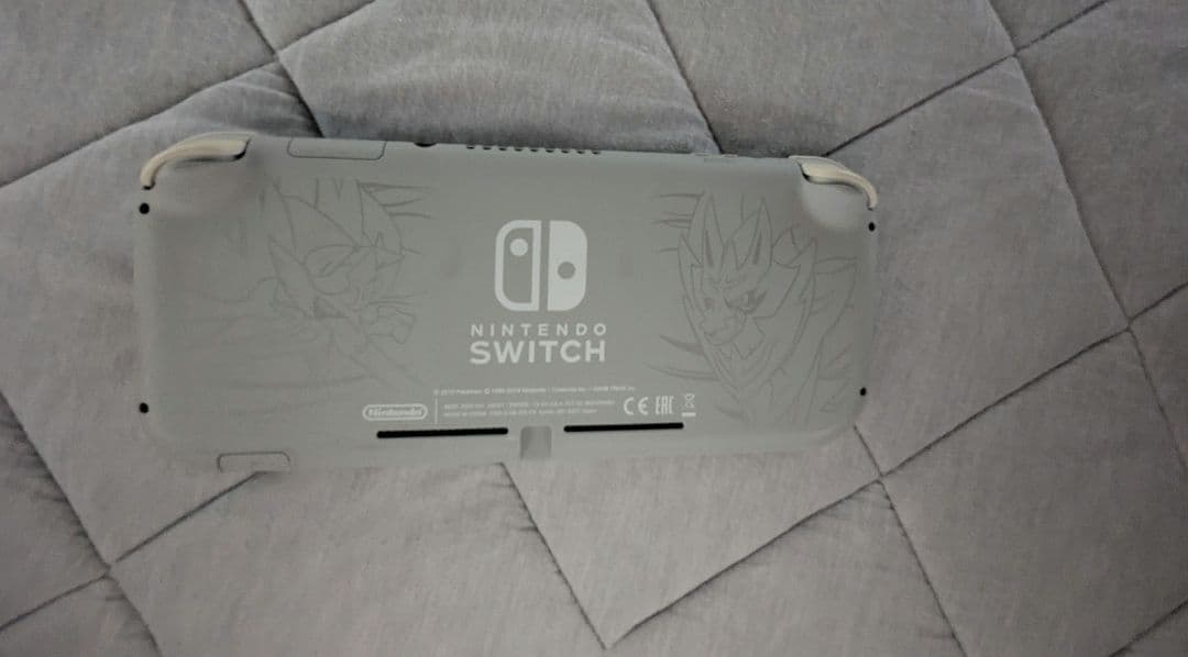 Nintendo Switch Lite ザシアン・ザマゼンタ 本体と充電器付き