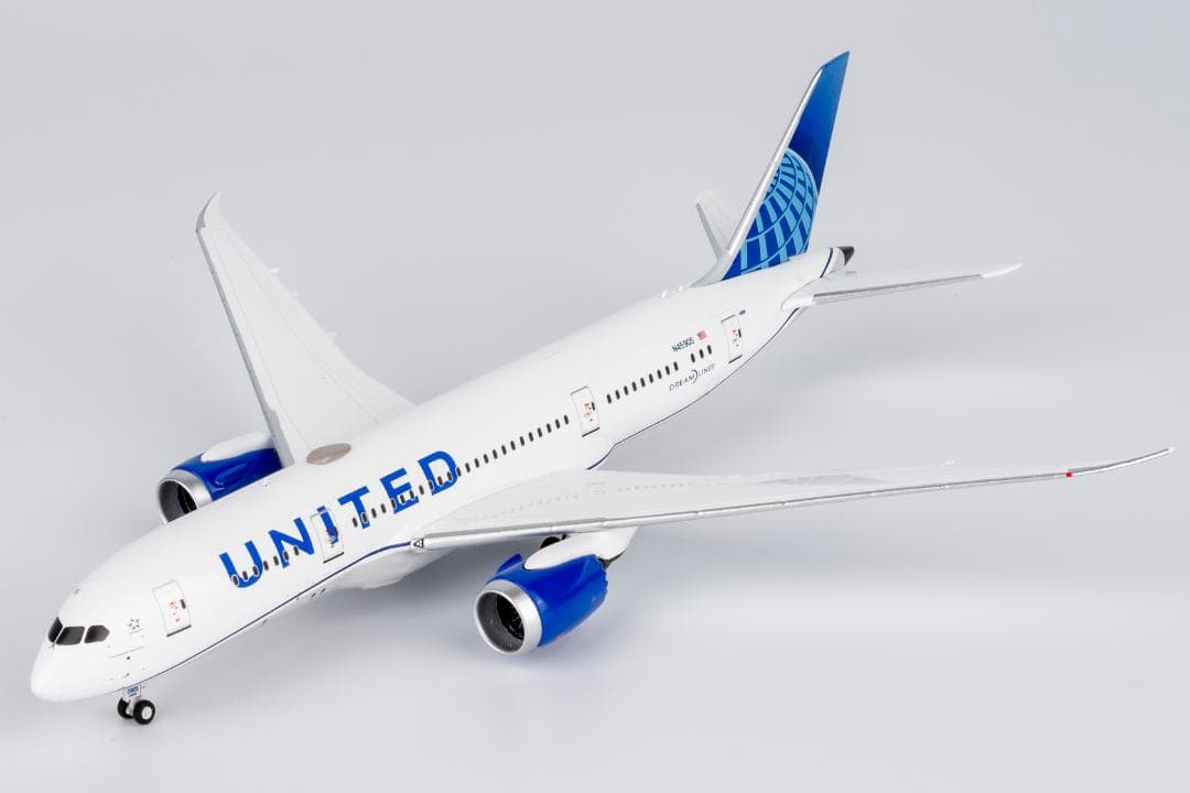 ユナイテッド航空 787-8 ドリームライナー N45905 1/400