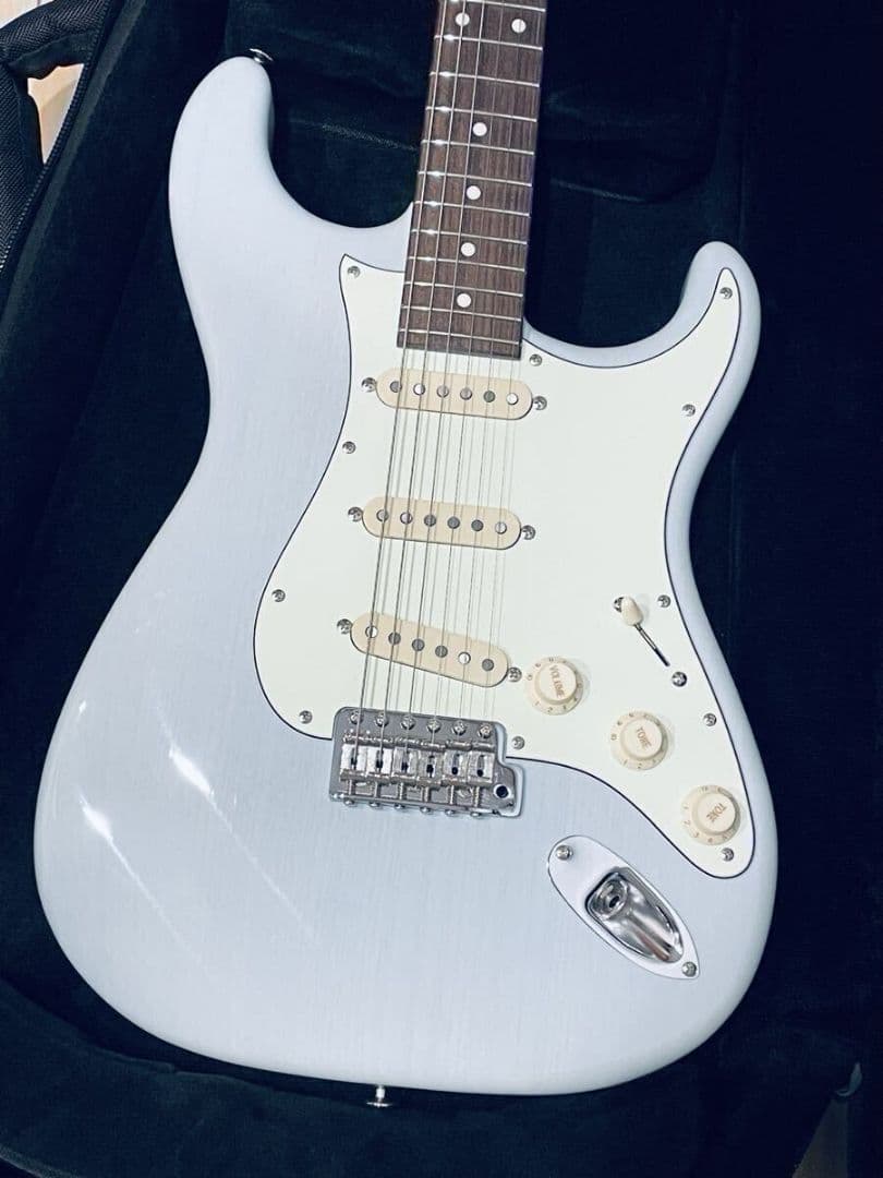 momose MC2-STD/R Sonic Blue Blonde ストラト