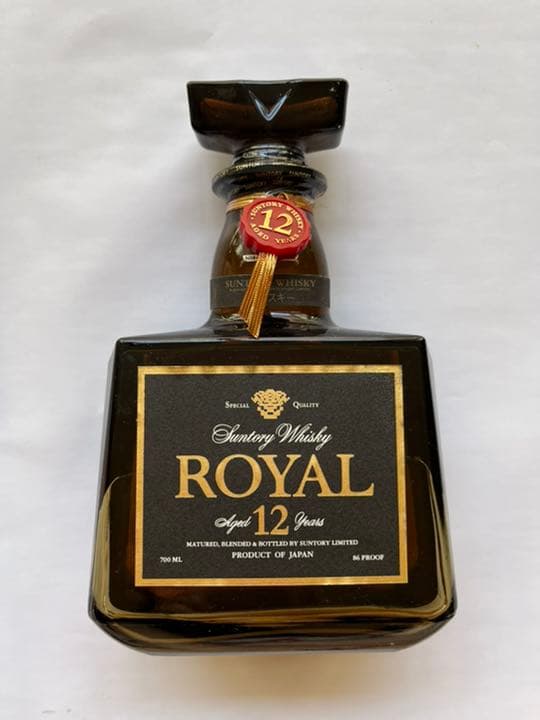 【新品未開封】サントリー ローヤル 720ml