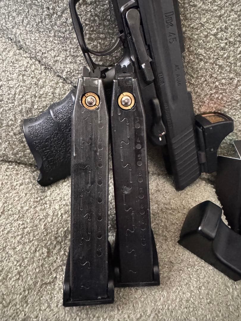 東京マルイhk45ガスガン ブラック ドットサイト付