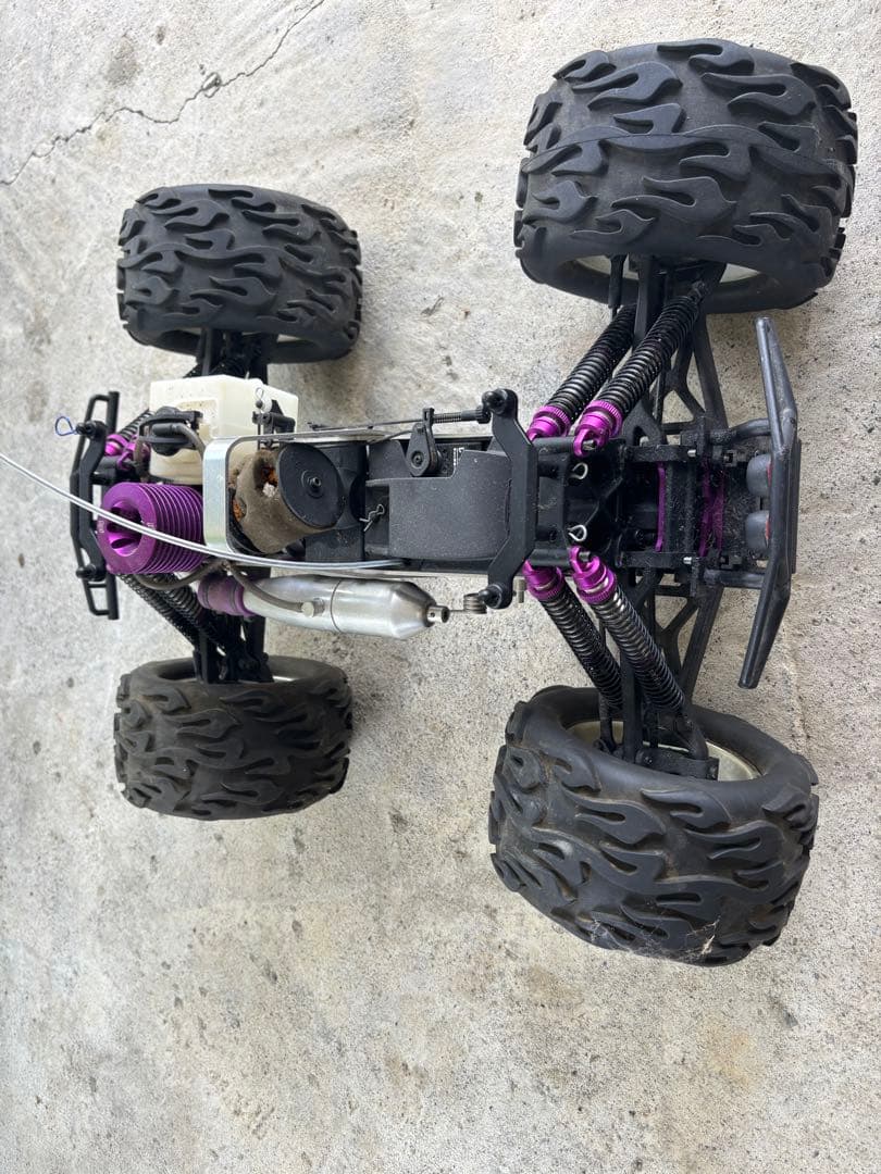 サベージ25 HPI エンジンラジコンカー