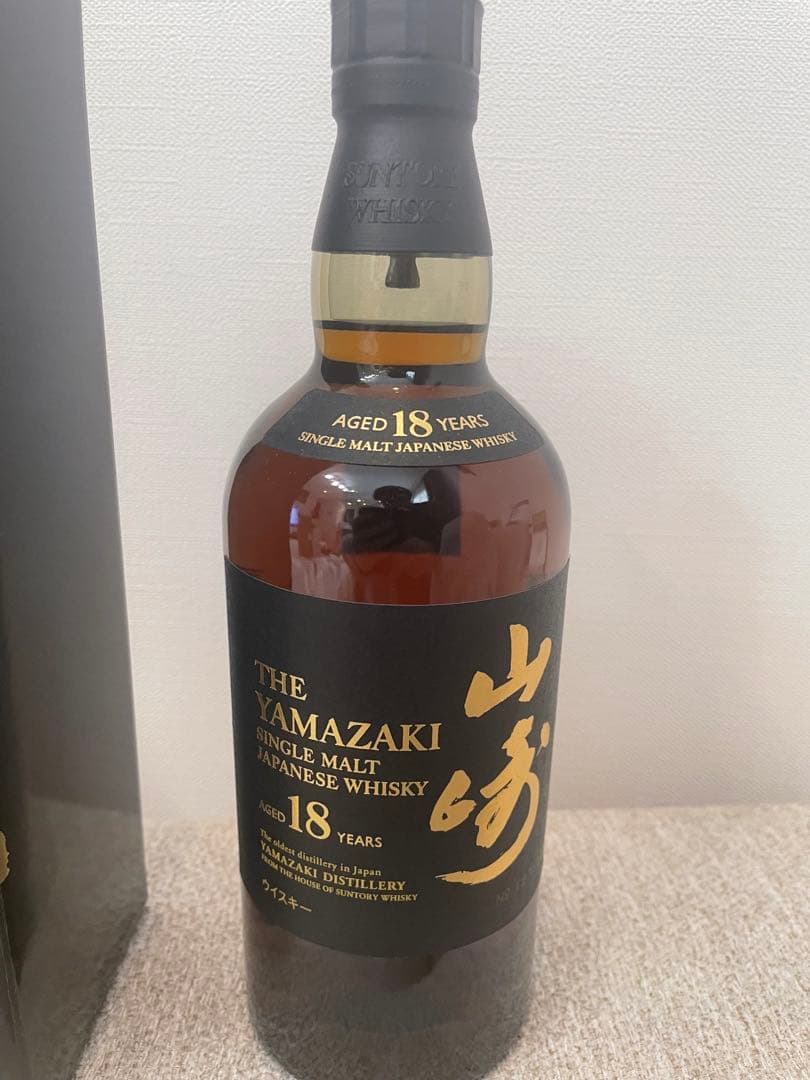 山崎 18年 シングルモルトウイスキー 750ml 箱入り　新品未開封