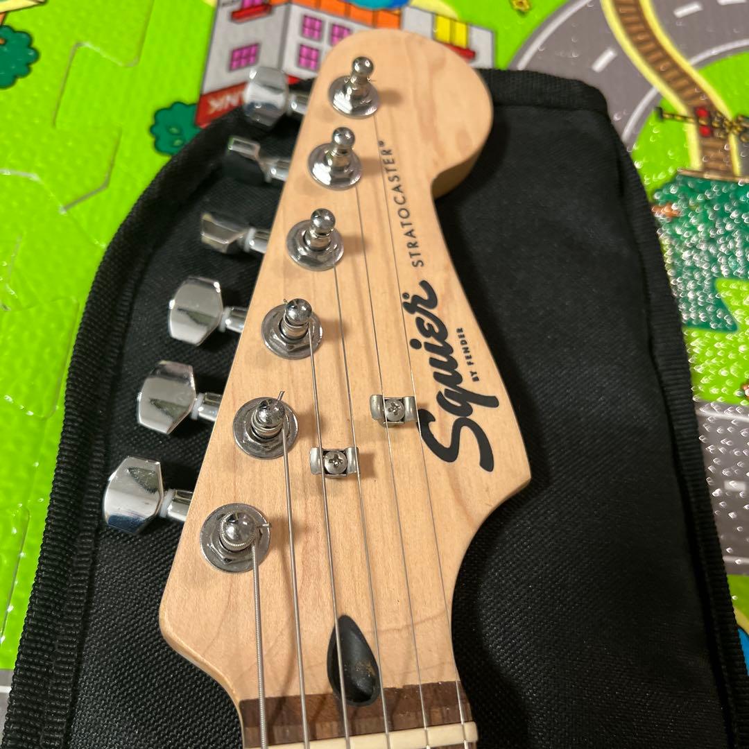 Squier スクワイア エレキギター ストラトキャスター ブラック